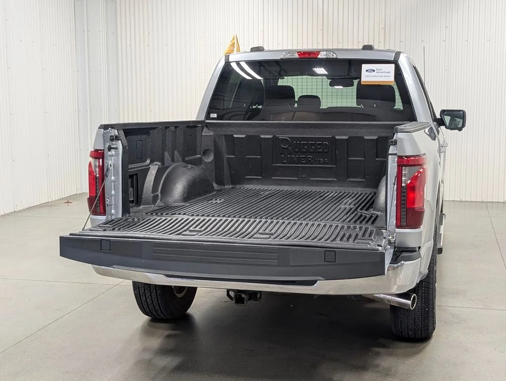 Certified Used 2024 Iconic Silver Metallic Ford XLT image 24