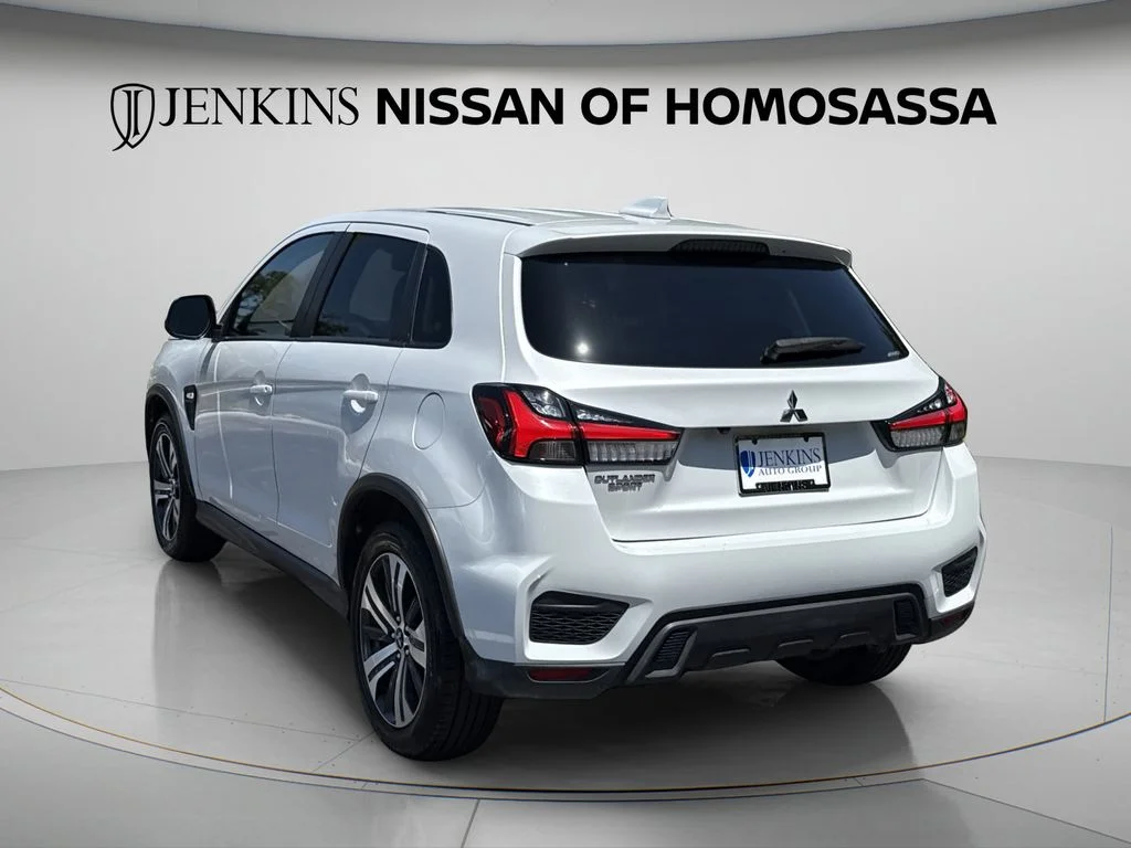 Used 2024 Black Mitsubishi 2.0 ES image 10