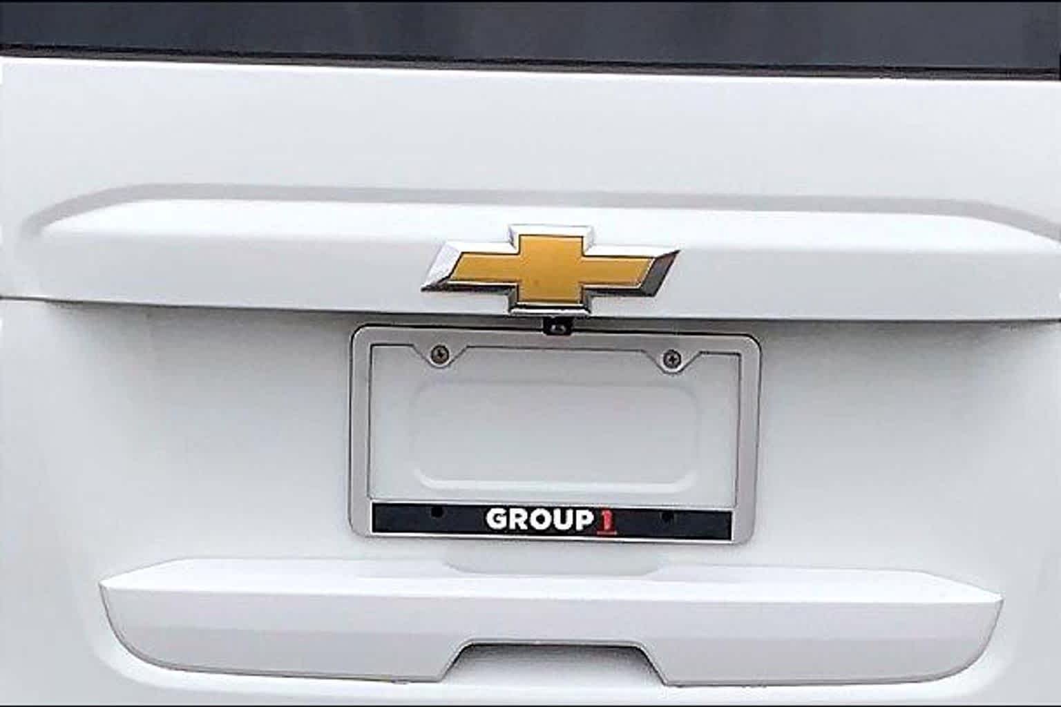 Used 2015 Summit White Chevrolet LS image 30