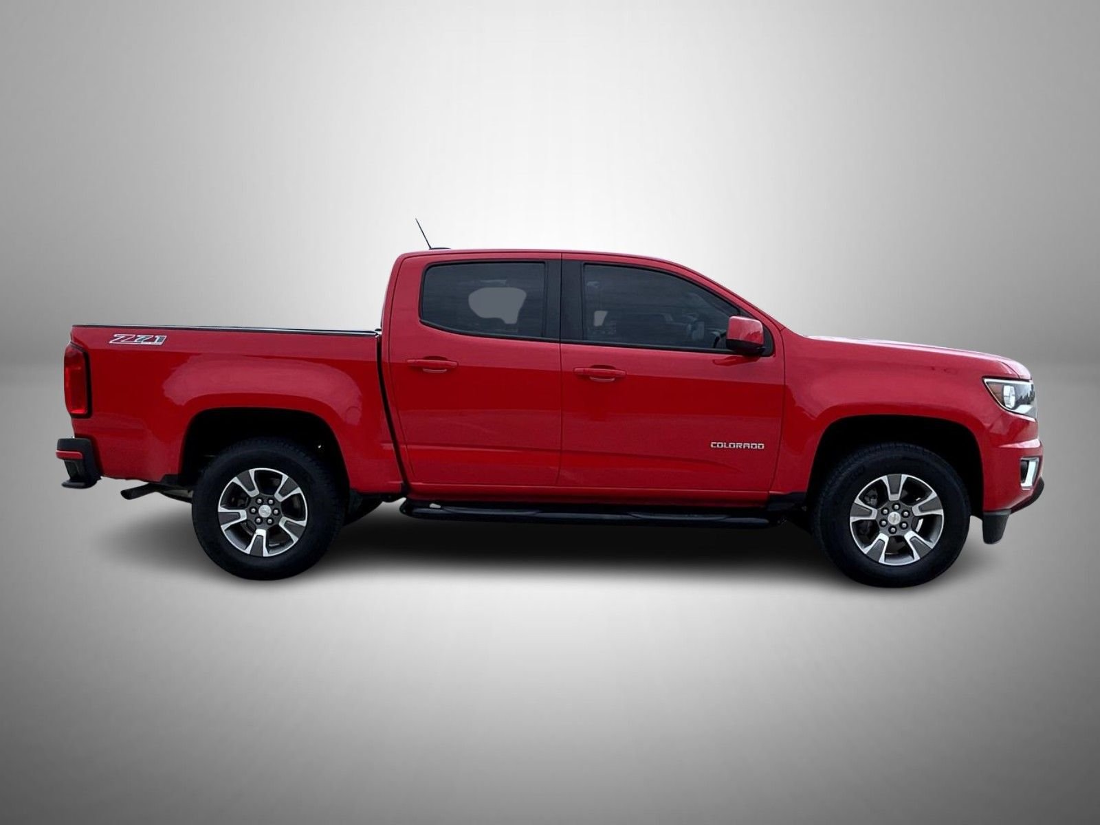Used 2017 Red Chevrolet Z71 image 4