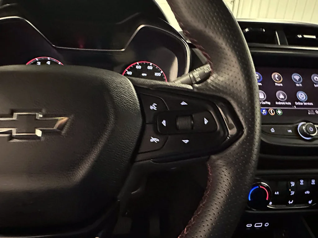 Used 2021 MOSAIC BLACK METALLIC Chevrolet RS image 36
