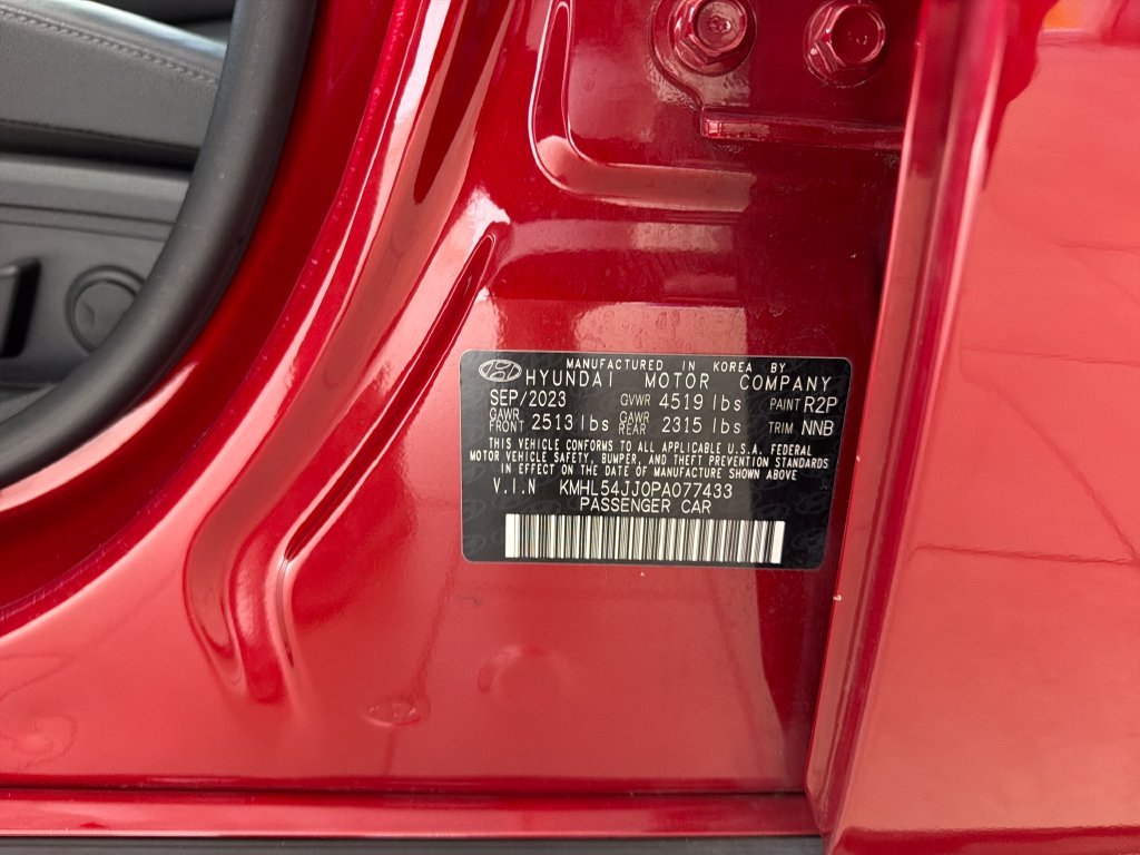 Used 2023 Red Hyundai Limited image 12