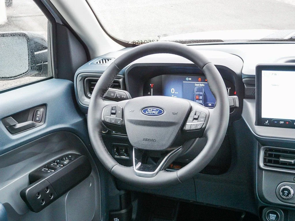 2025 Ford Maverick XLT - Photo 16