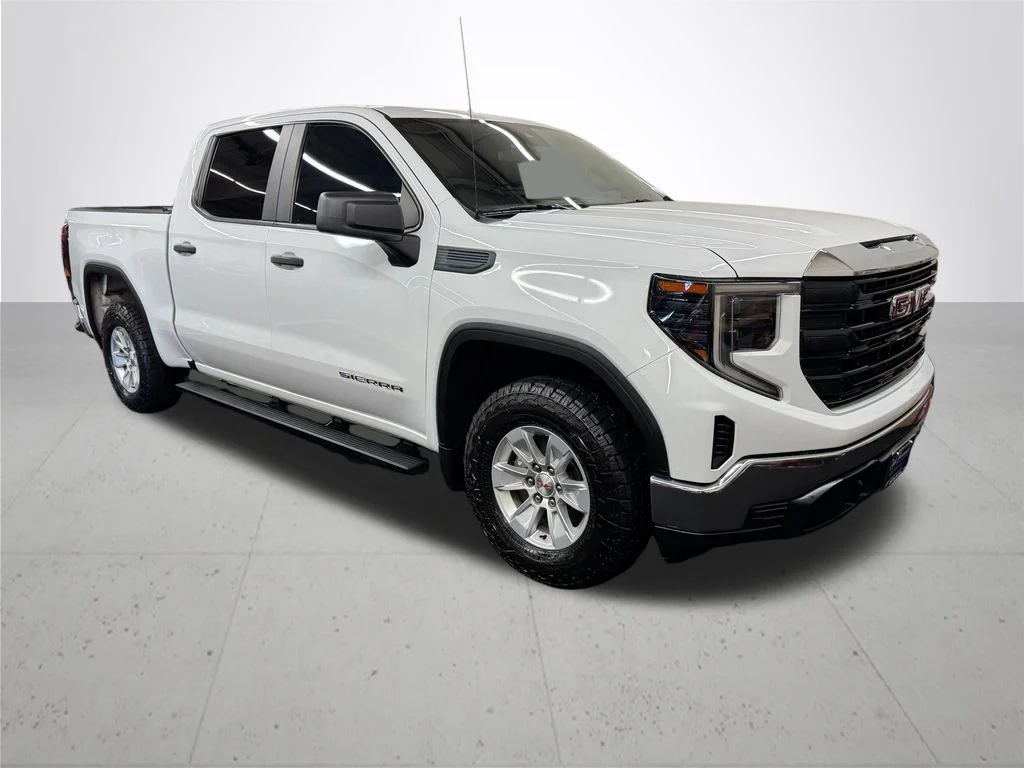 Used 2023 White GMC Pro image 9