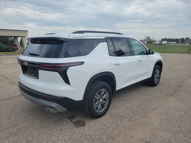 New 2026 Summit White Chevrolet LT image 22