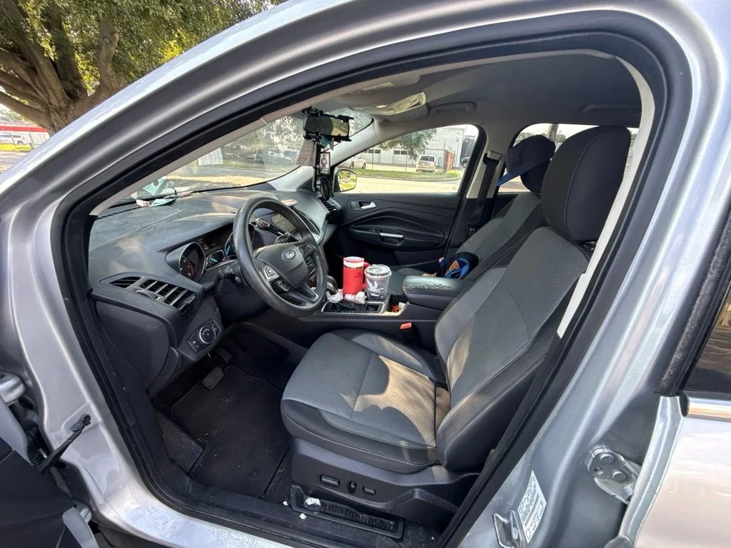 Used 2019 Silver Ford SE image 16