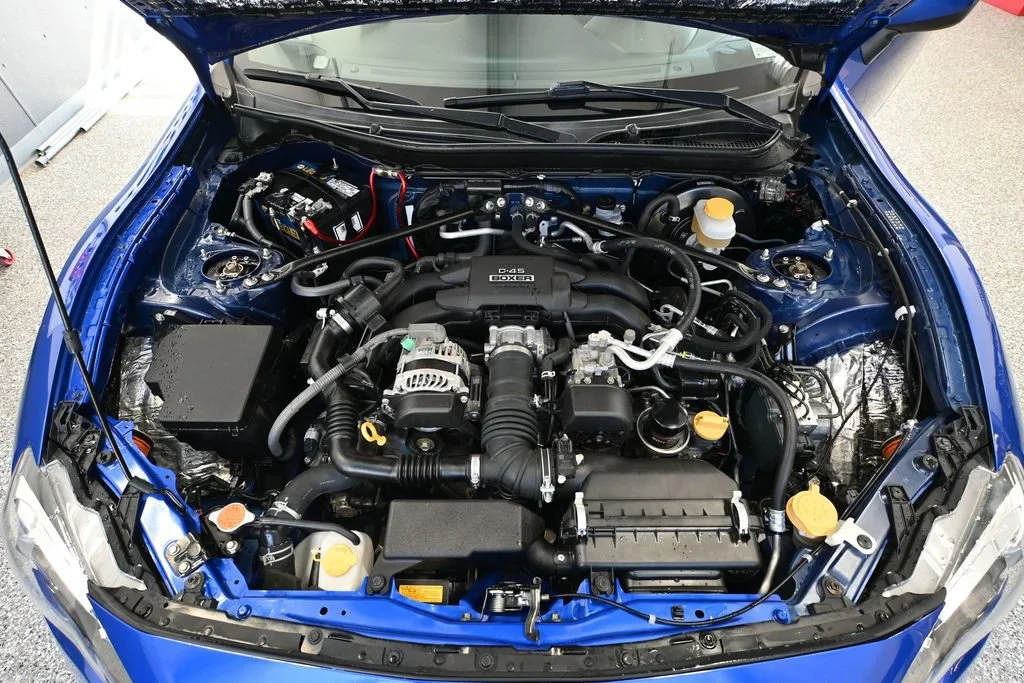Used 2016 Blue Subaru Limited image 34