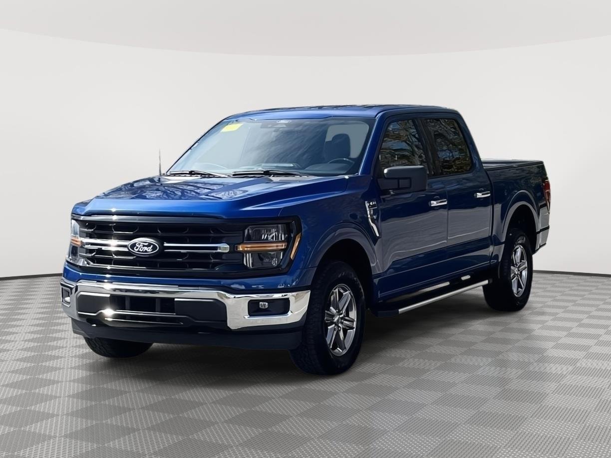 Used 2025 Atlas Blue Ford XLT image 3