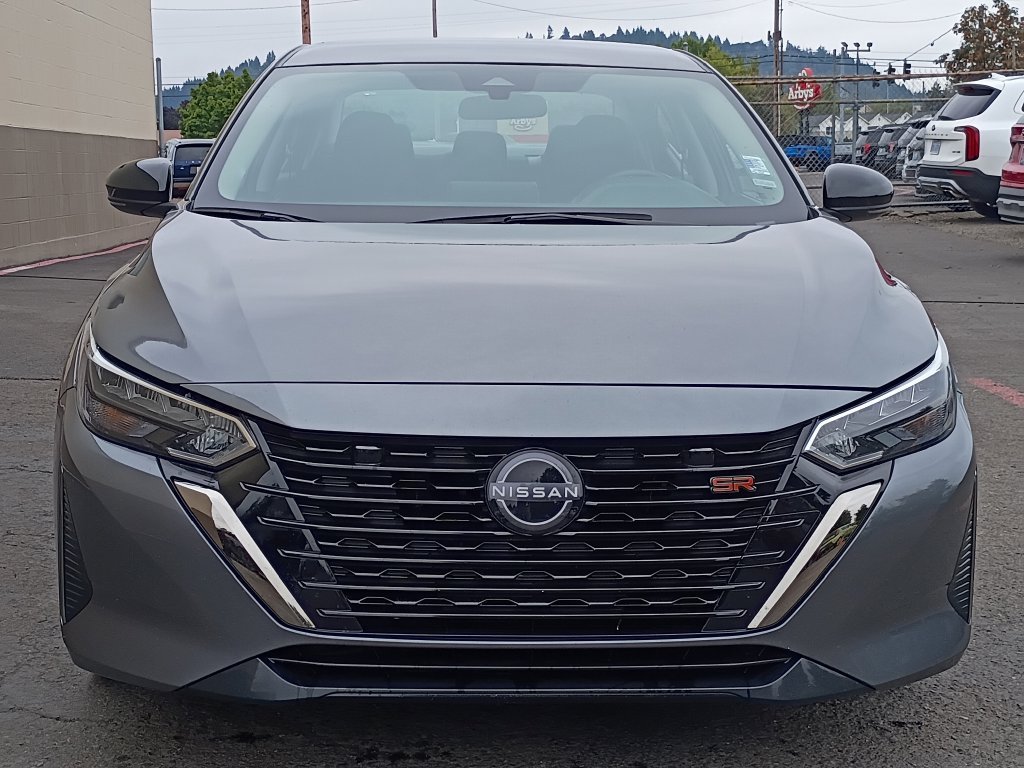 2025 Nissan Sentra SR - Photo 12