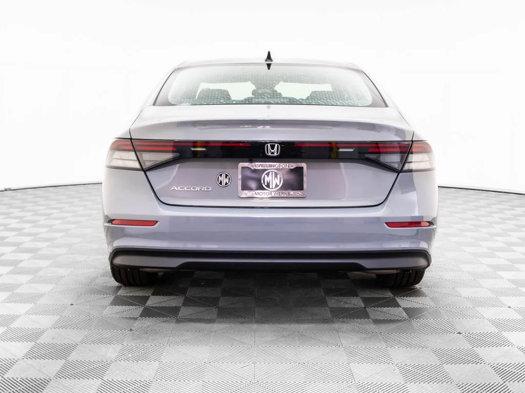 New 2026 Gray Honda SE image 4