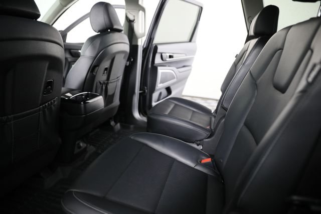 2024 Kia Telluride S - Photo 22