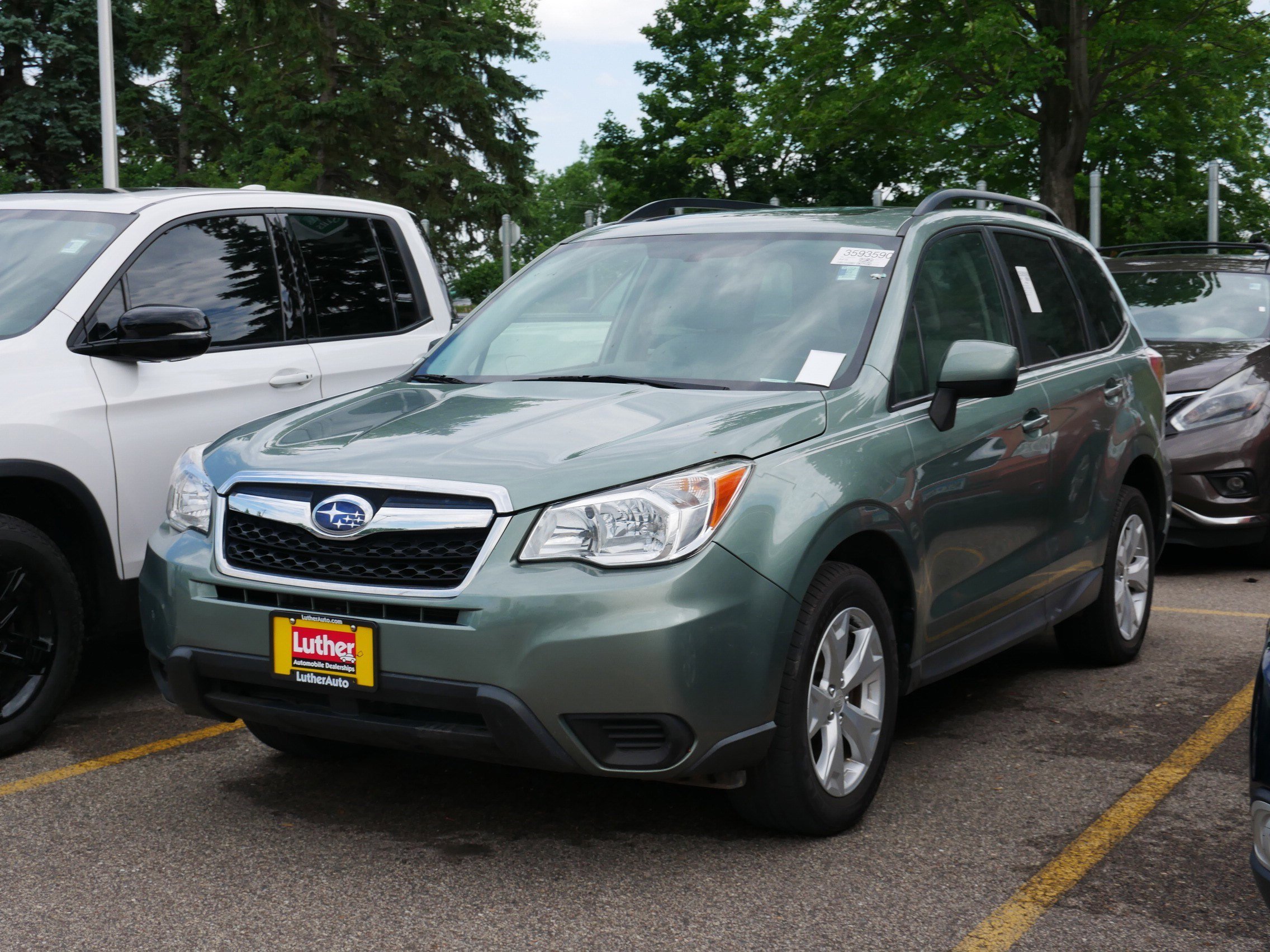 Used 2015 Jasmine Green Metallic Subaru 2.5i Premium image 3
