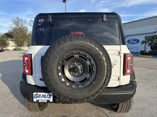 New 2025 Oxford White Ford Badlands® image 17