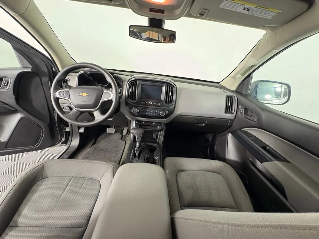 Used 2018 Silver Chevrolet Work Truck image 4