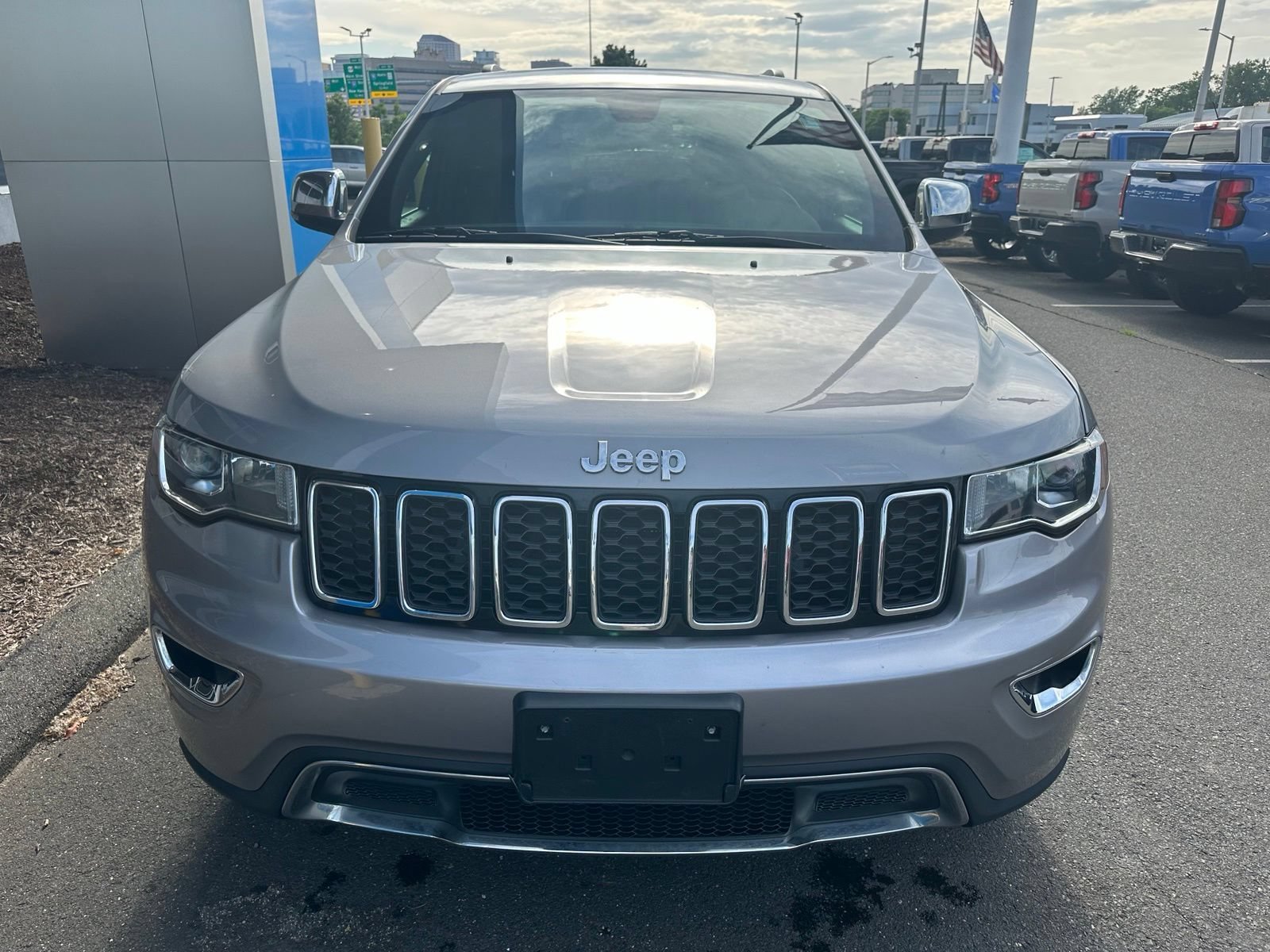 Used 2017 Jeep Grand Cherokee Limited with VIN 1C4RJFBG6HC835287 for sale in East Hartford, CT