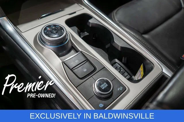 Used 2022 Green Ford XLT image 32