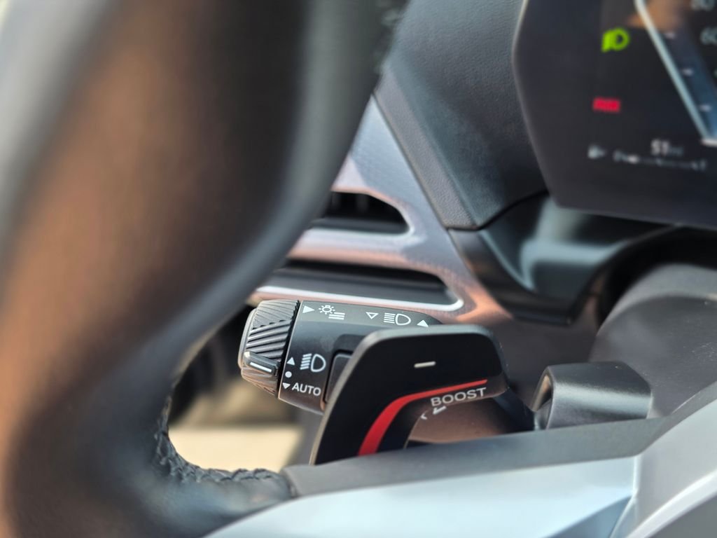 2025 BMW 2 Series 228 - Photo 35