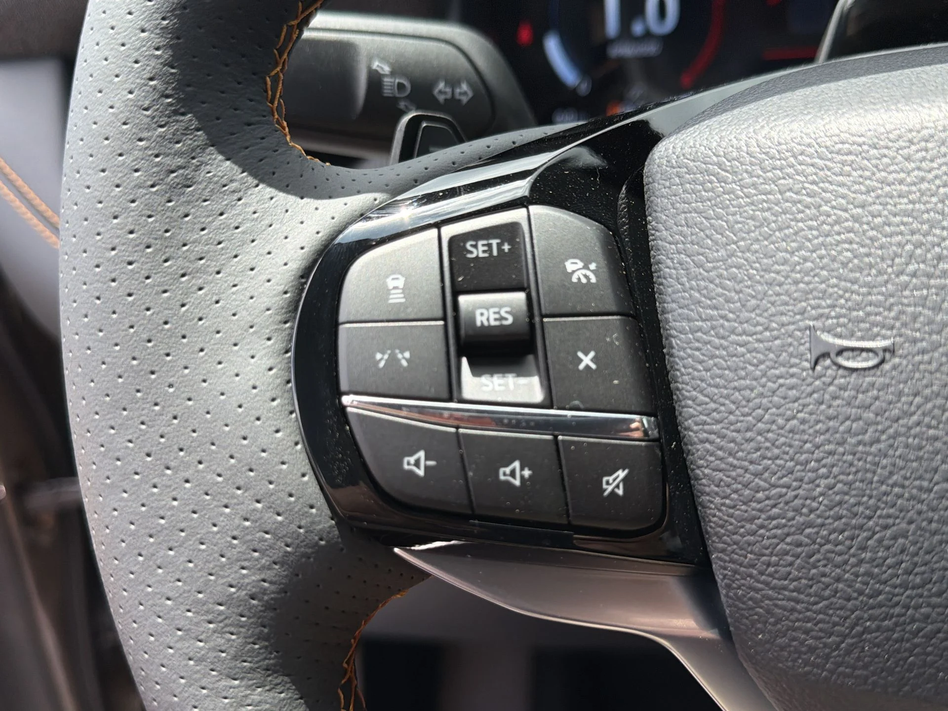 New 2026 Marsh Gray Ford Tremor® image 15