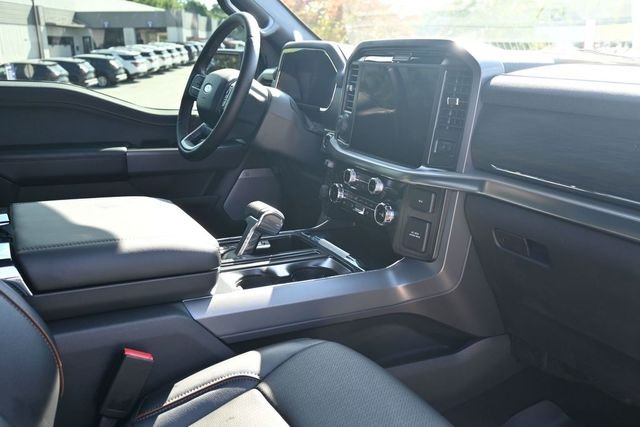 2025 Ford F-150 Lariat - Photo 30