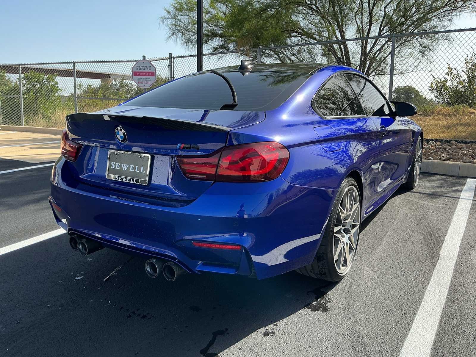 Used 2020 San Marino Blue Metallic BMW  image 4