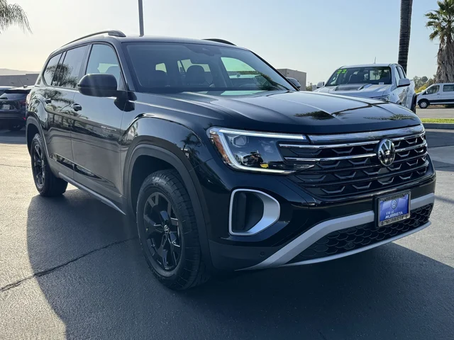 2026 Volkswagen Atlas 2.0T Peak Edition