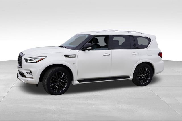 Certified Used 2020 White INFINITI LUXE image 10