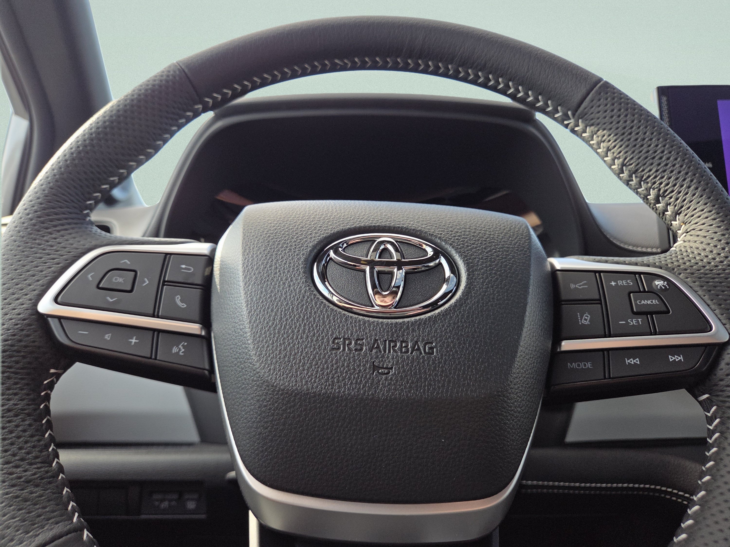 New 2026 Heavy Metal Toyota XSE image 38
