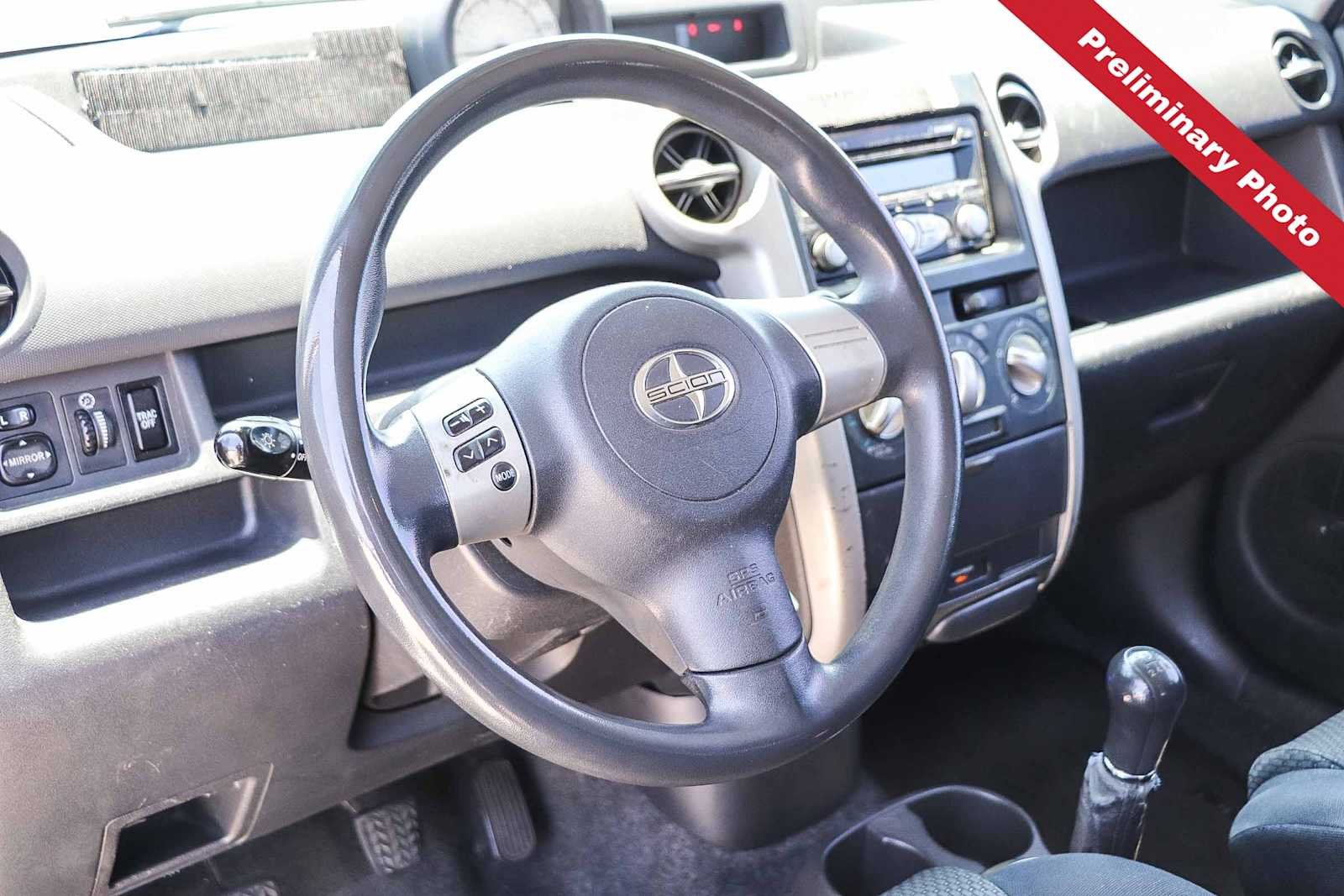 Used 2006 Thunder Cloud Metallic Scion  image 16