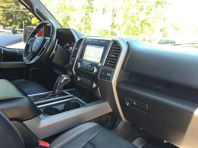 Used 2018 Red Ford Raptor image 27