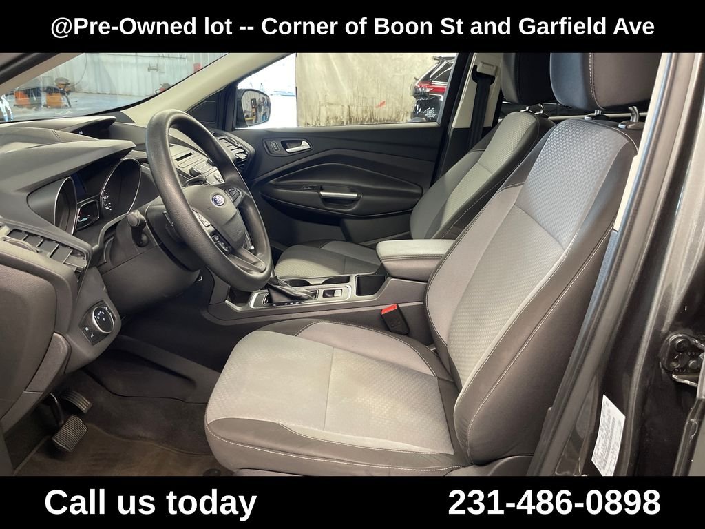 Used 2017 Gray Ford SE image 14
