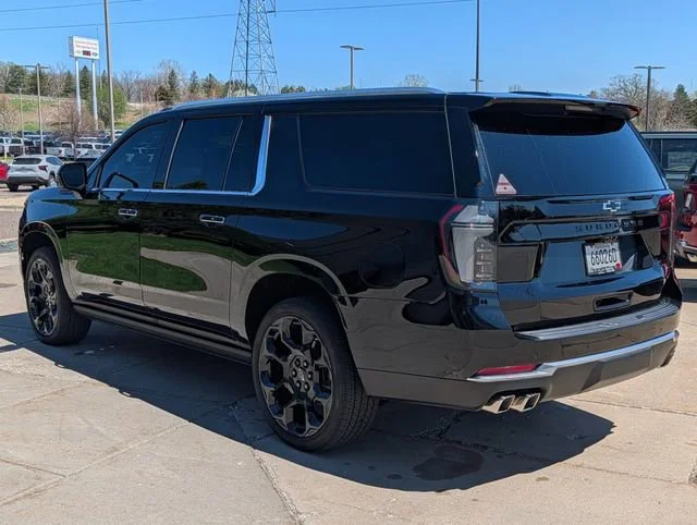 New 2026 Black Chevrolet High Country image 5