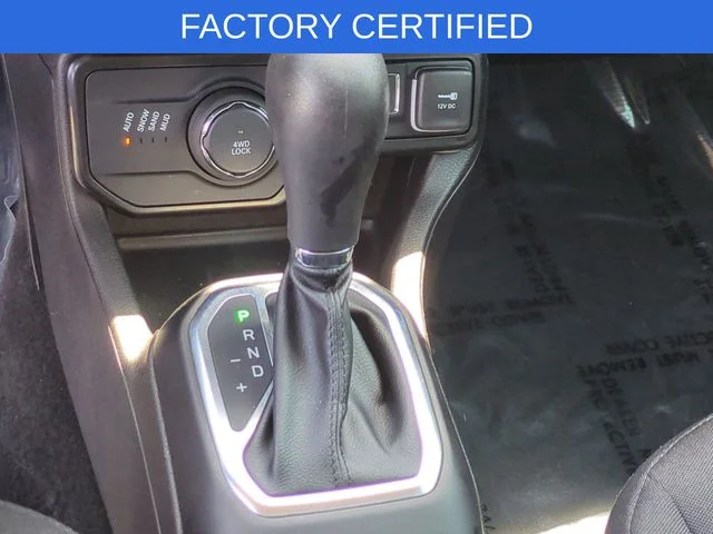Used 2023 Red Jeep Latitude image 24