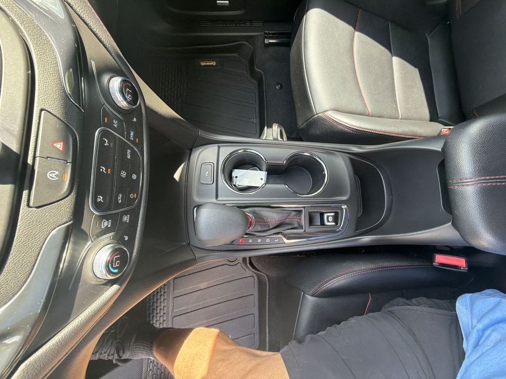 Certified Used 2022 White Chevrolet RS image 21