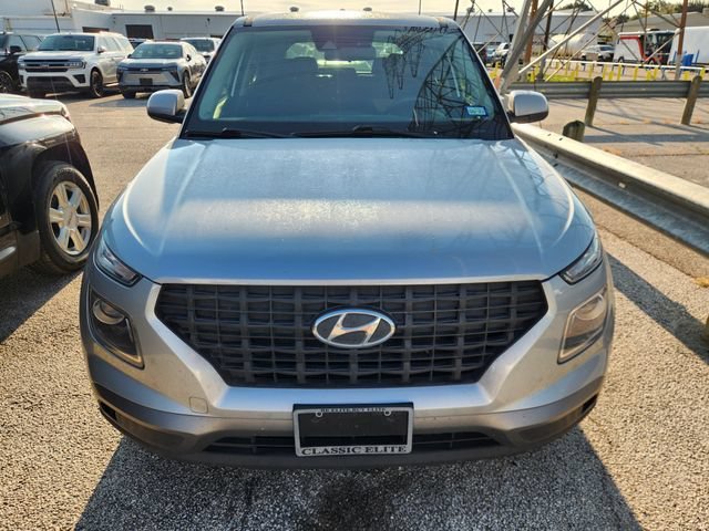 Used 2021 Hyundai Venue SE with VIN KMHRB8A39MU068204 for sale in Sugar Land, TX