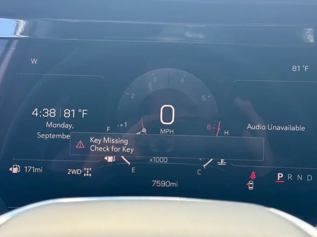 Certified Used 2026 Summit White GMC Elevation image 33