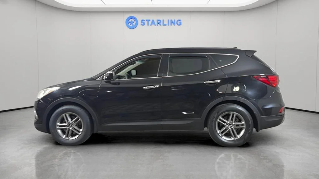 Used 2018 Black Hyundai 2.4L image 4
