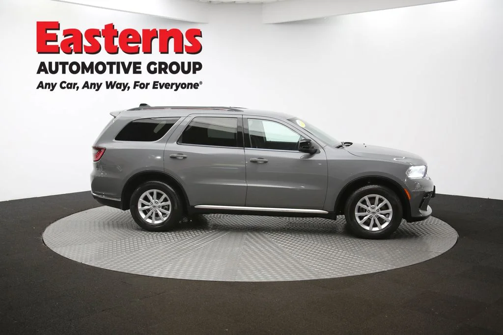 Used 2023 Gray Dodge SXT image 45