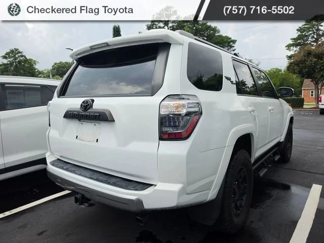 Used 2024 Ice Cap Toyota TRD Off-Road Premium image 6