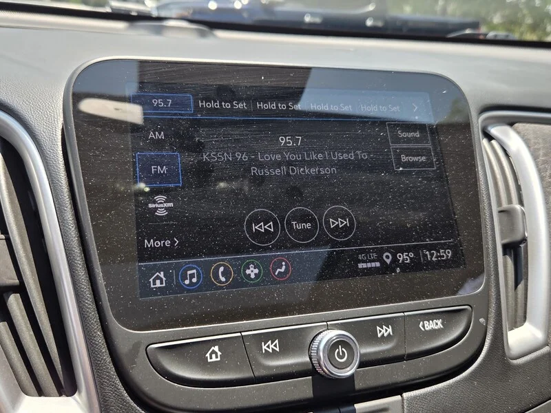 Used 2024 Summit White CHEVROLET LT image 19