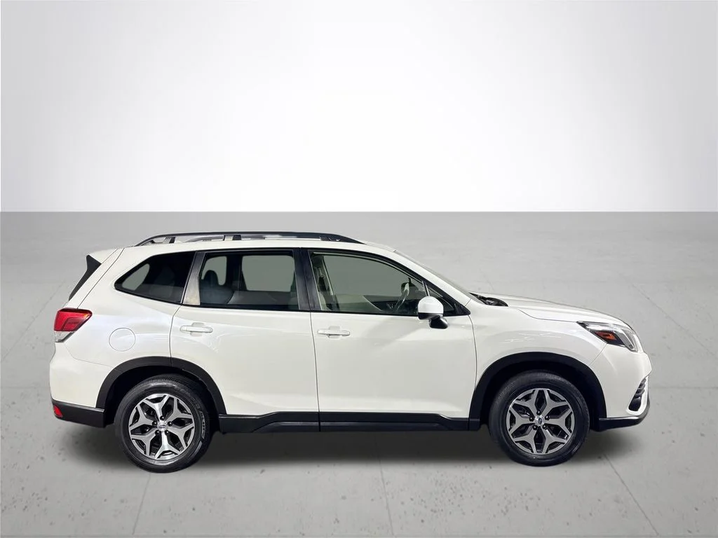 Used 2023 White Subaru Premium image 5