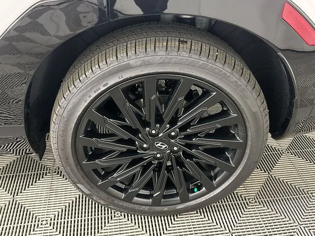 New 2026 Hyundai SANTA FE Calligraphy