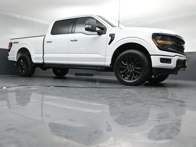 Certified Used 2024 Oxford White Ford XLT image 37