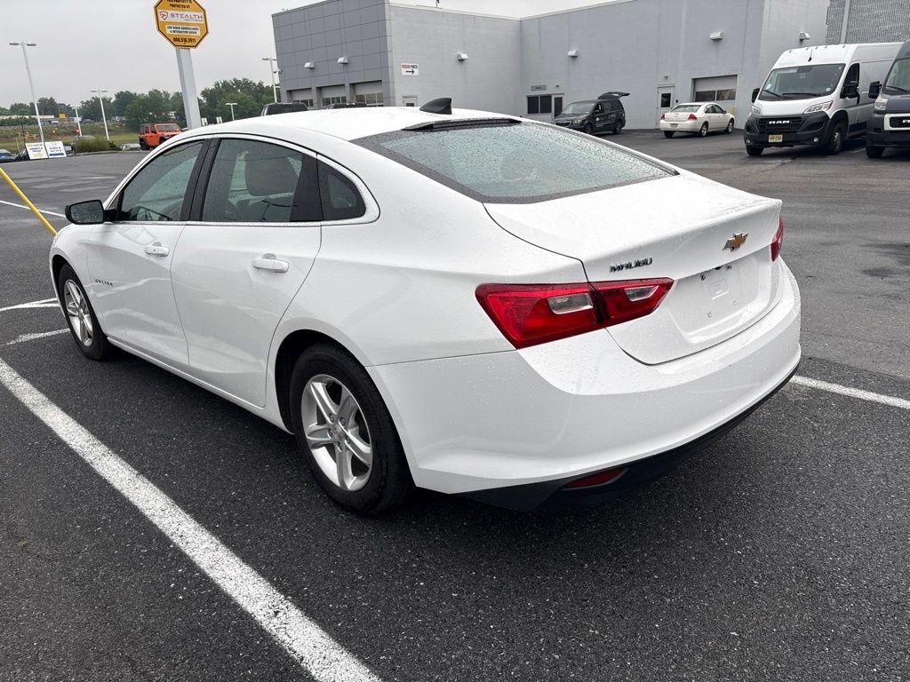 Used 2023 White Chevrolet LS image 5