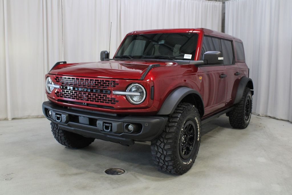 Used 2025 Ruby Red Metallic Ford Badlands image 33