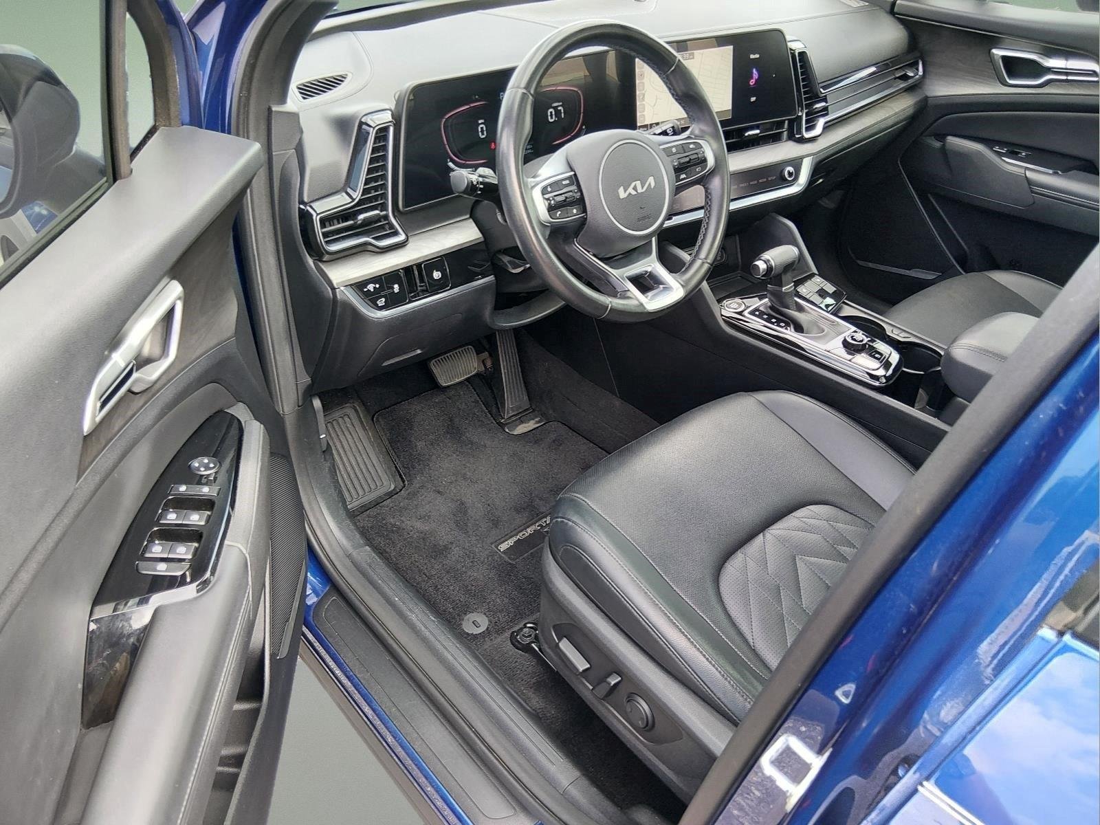 Used 2023 Sapphire Blue Kia X-Line image 15