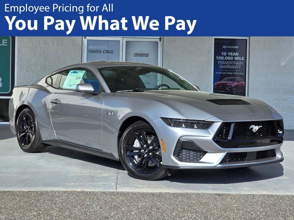 2026 Ford Mustang GT Fastback's photo