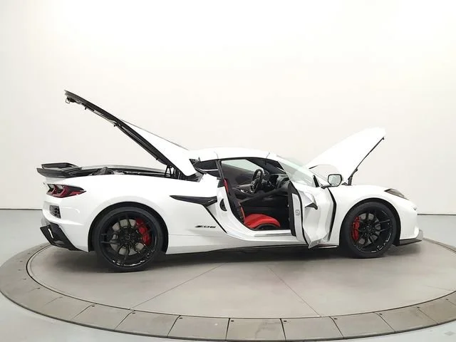 2026 Chevrolet Corvette 1LZ - Photo 16