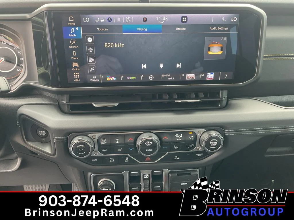 Used 2025 Black Clearcoat Jeep High Tide image 27