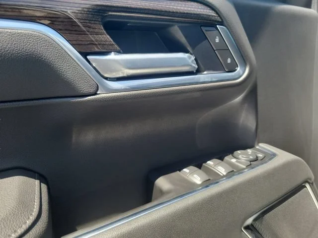 New 2026 Summit White Chevrolet LT image 16