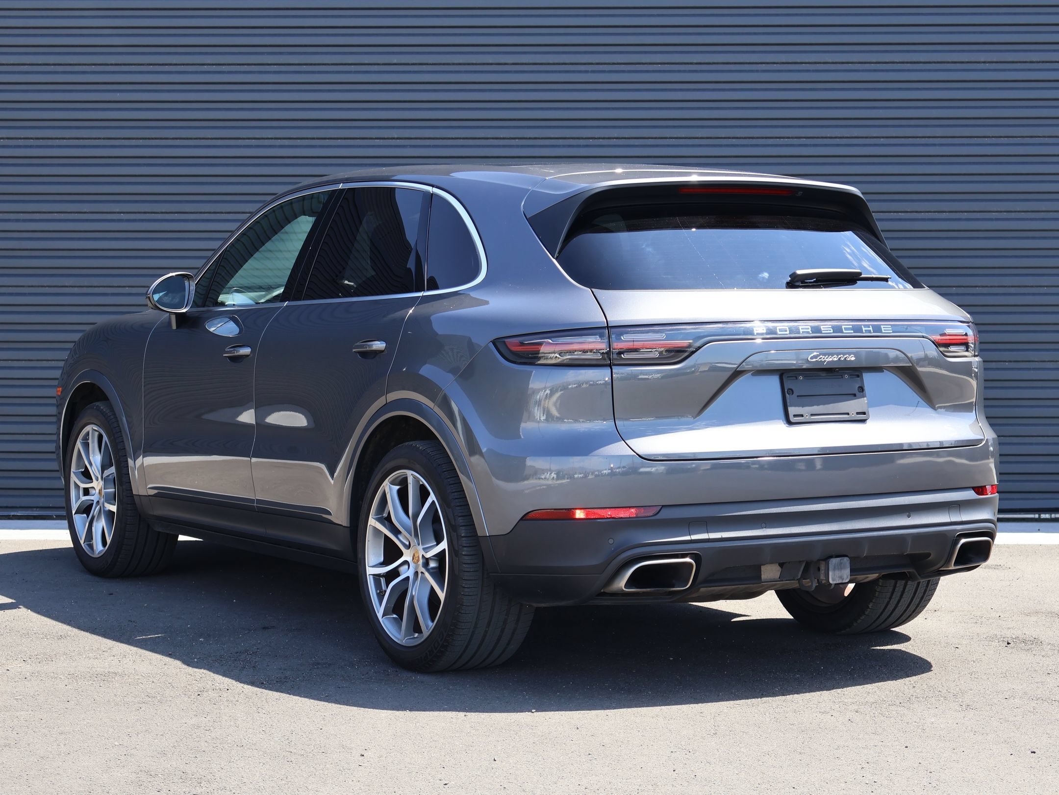 Certified Used 2023 Quartzite Grey Metallic Porsche  image 3